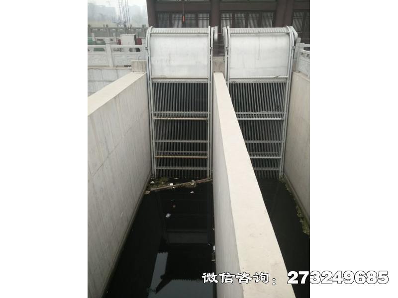 鲅鱼圈水电泵站回转清污机
