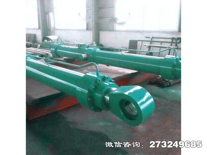 鲅鱼圈液压式启闭闸门机